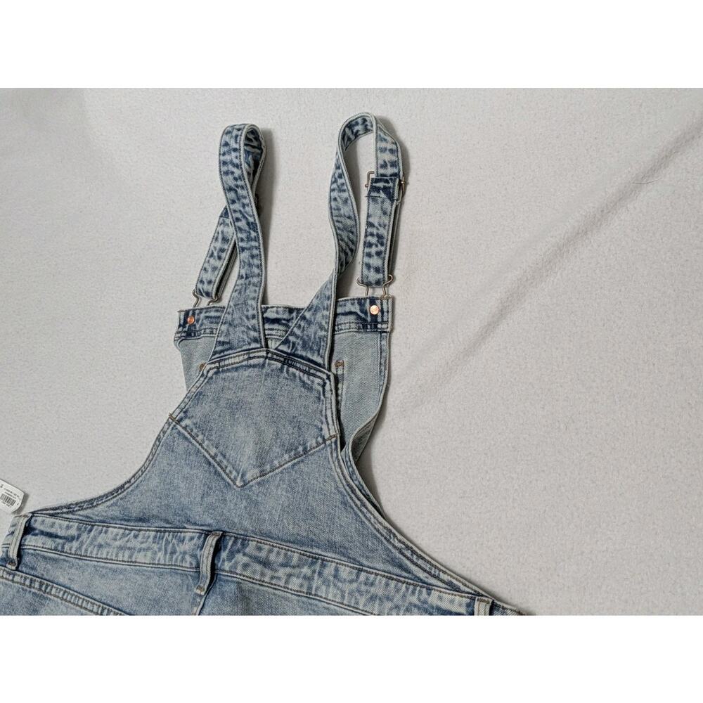 Old Navy Overalls Women's Straight Light Wash Distressed Jean Erin Size 18 NWT - Picture 6 of 12